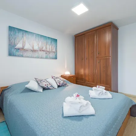 Apartment Marito *